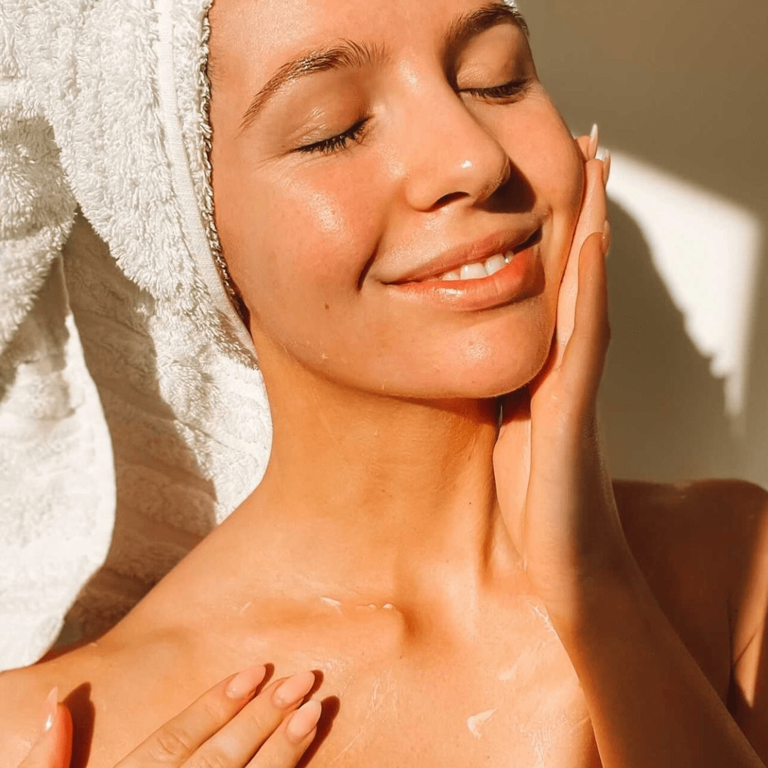 Morning v Evening Skincare Routine: What's the Difference? - RAWKANVAS NZ